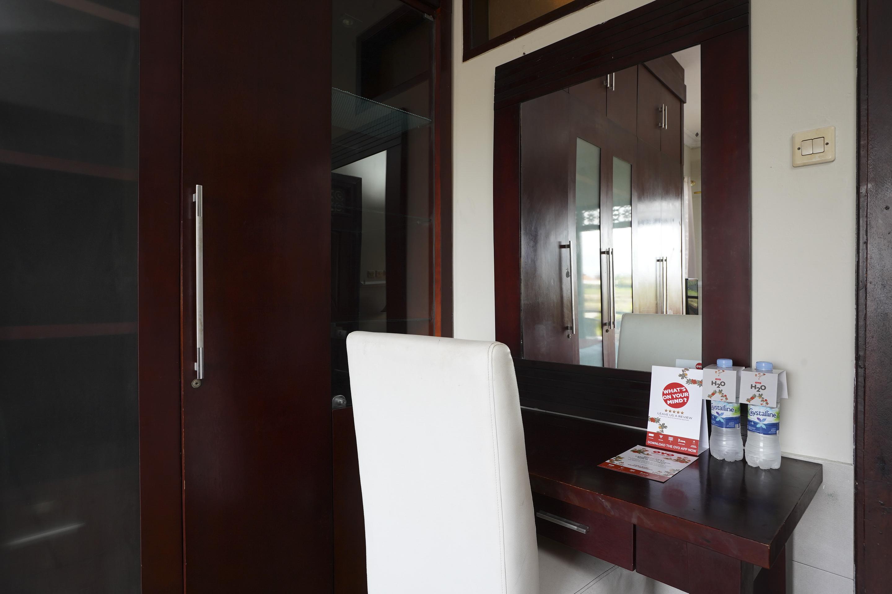 Oyo 2321 Griya Shanti Homestay Ketewel Екстер'єр фото
