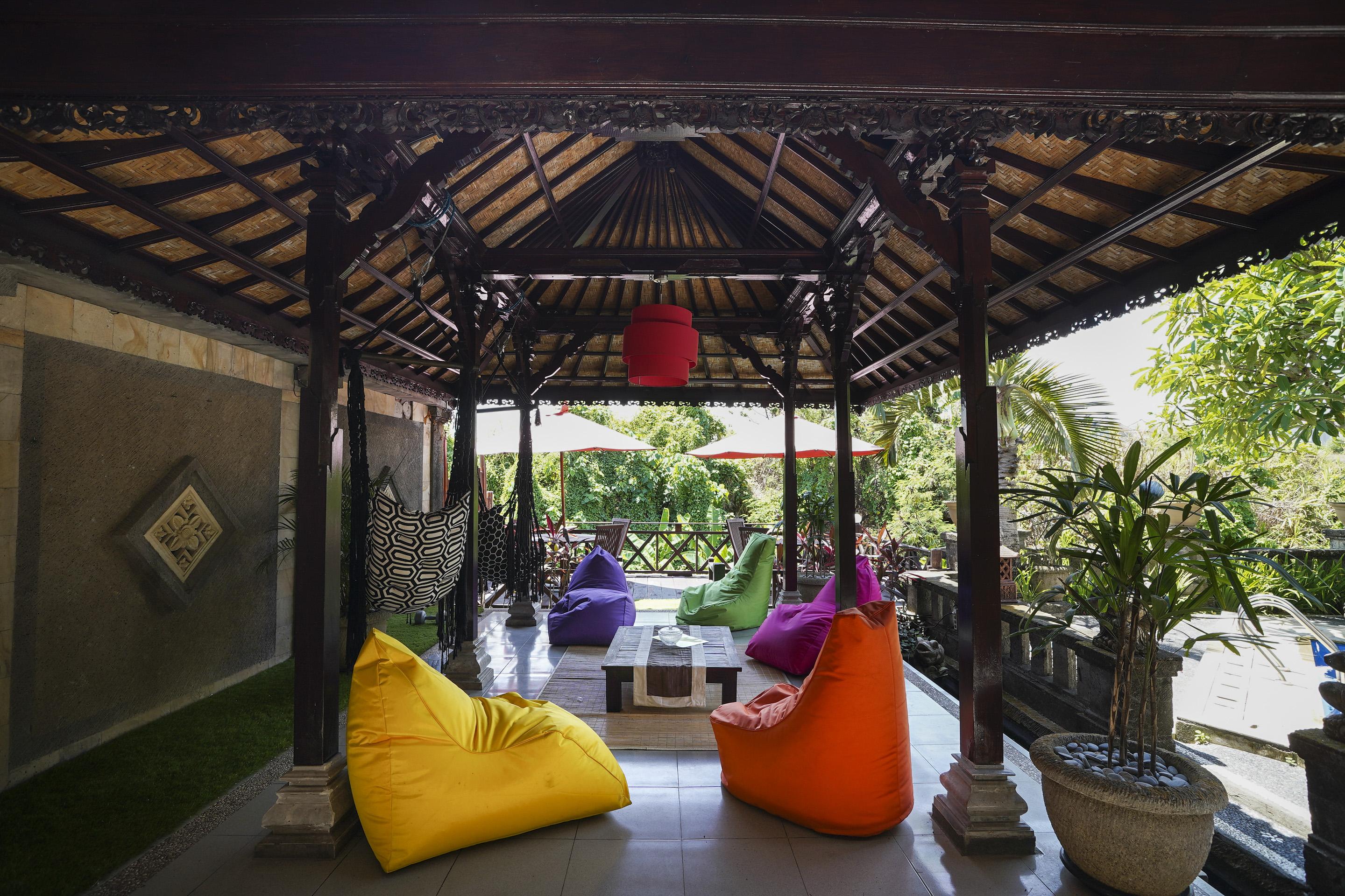Oyo 2321 Griya Shanti Homestay Ketewel Екстер'єр фото