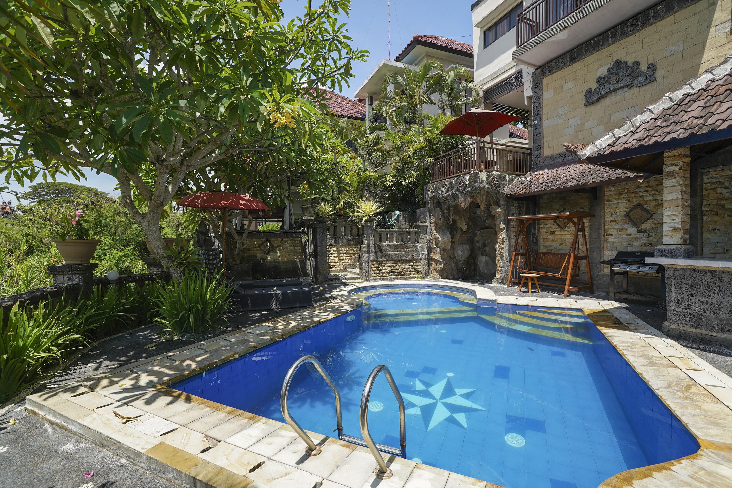 Oyo 2321 Griya Shanti Homestay Ketewel Екстер'єр фото