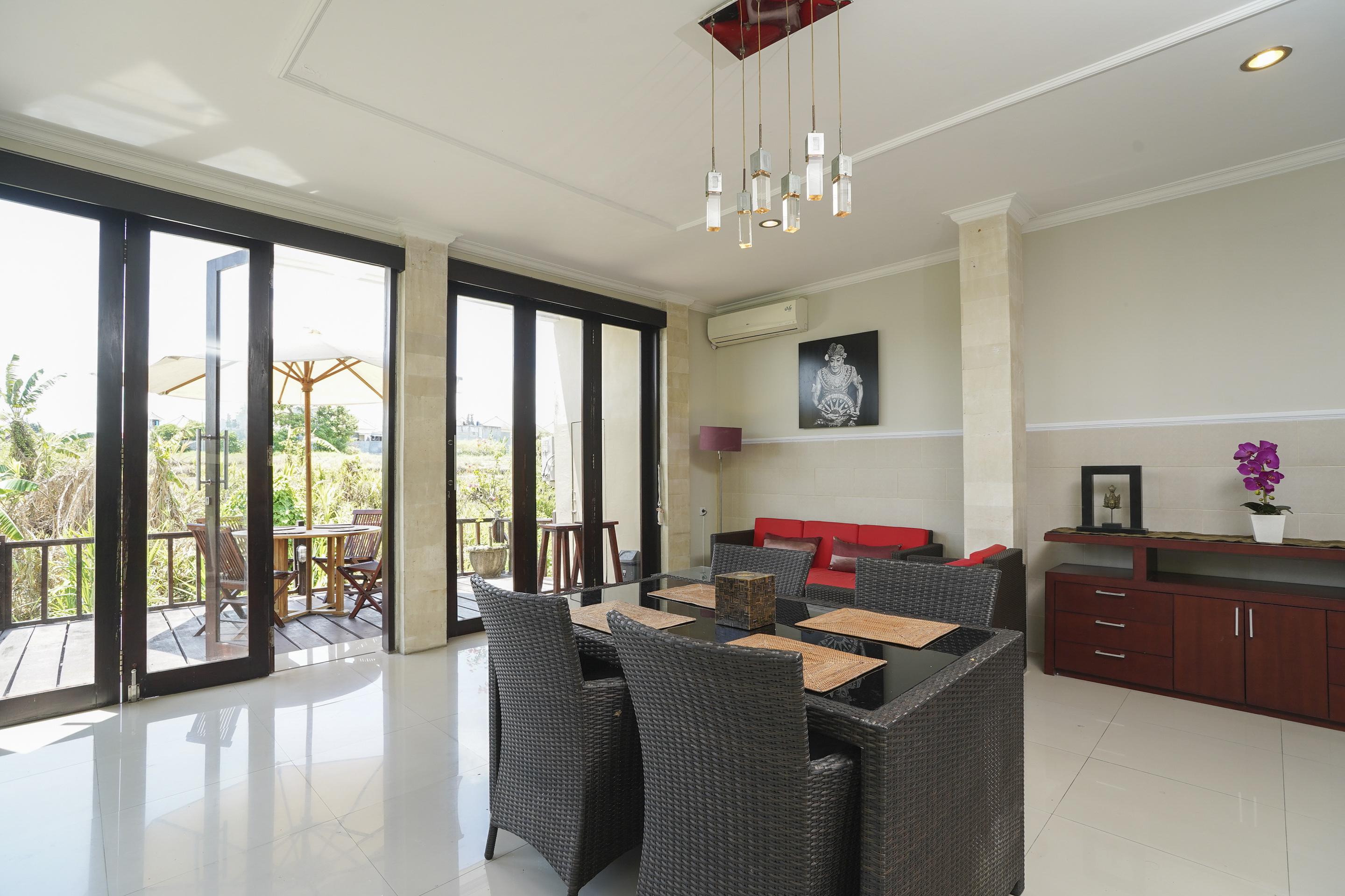 Oyo 2321 Griya Shanti Homestay Ketewel Екстер'єр фото